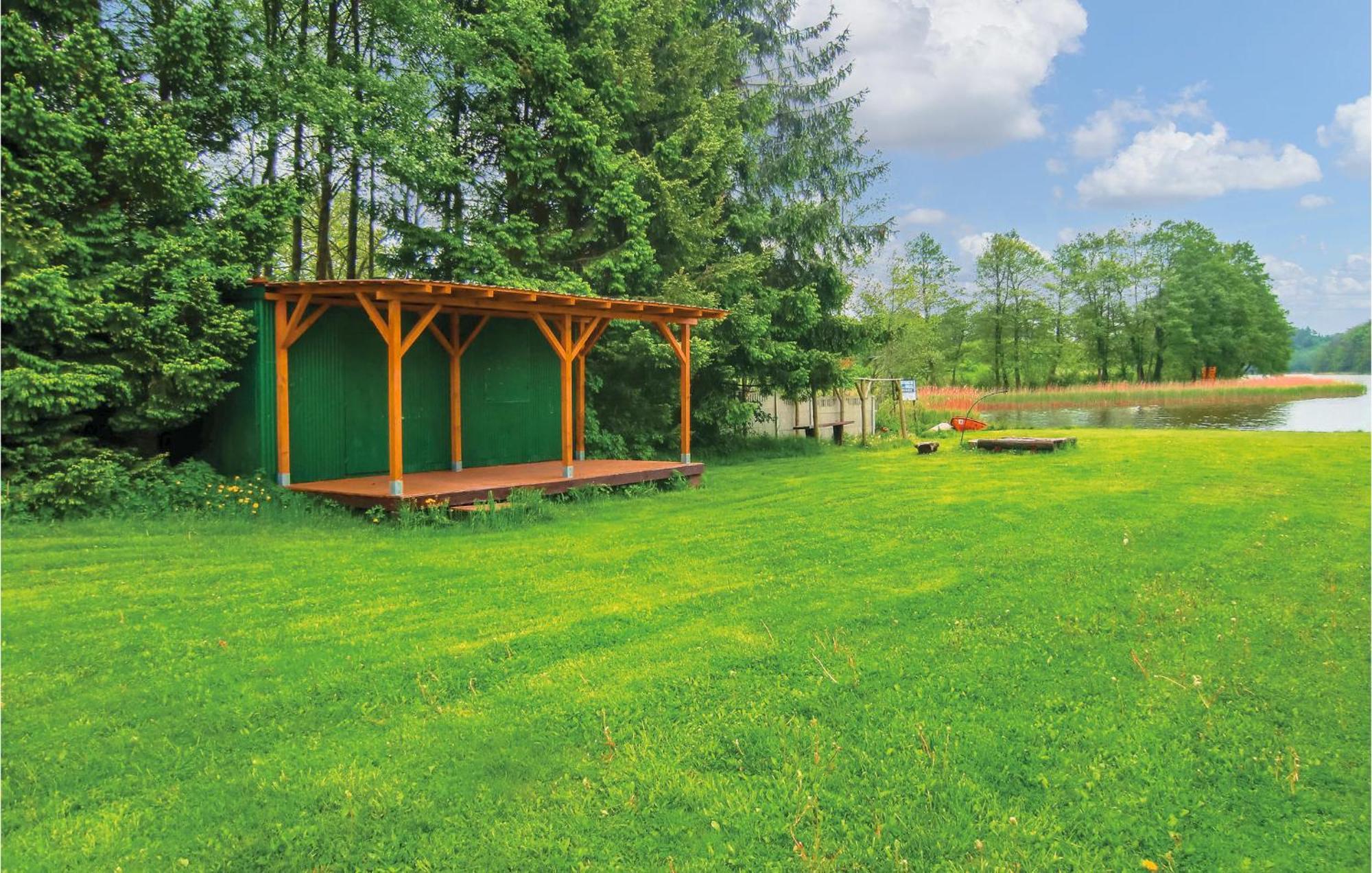 Amazing Home In Kolczewo With Sauna Esterno foto